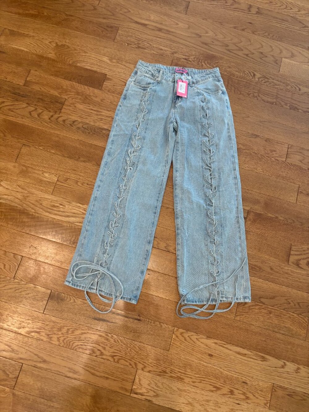 Edikted NWT Light Wash Lace-Up Wide Leg Jeans Size Small